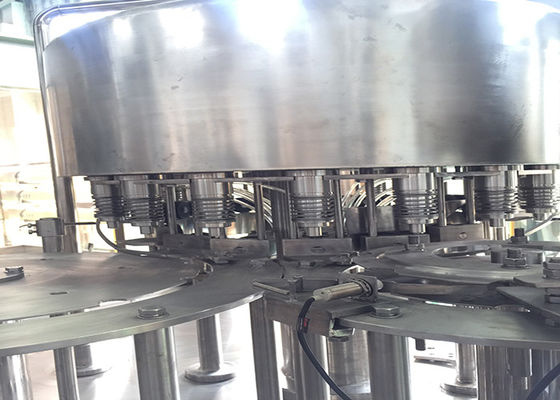 Volledige Automatische Vruchtensap het Vullen het Flessenvullenmachine van het Machine8000b/h Plastic HUISDIER leverancier