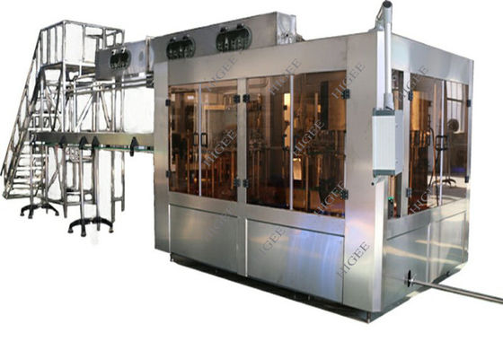 Commercieel Vruchtensap dat Machine, de Machine van het Sapflessenvullen maakt leverancier