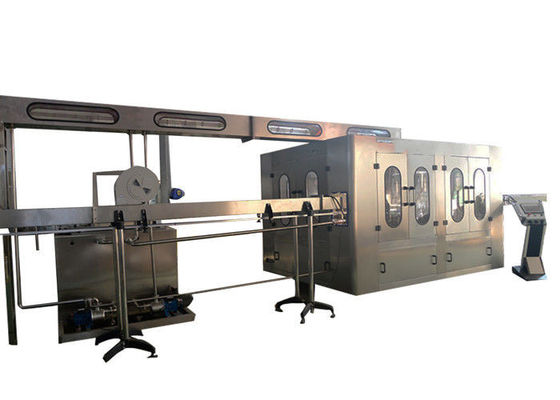 De oranje Machine van het Vruchtensapflessenvullen/Kleinschalig Sap Bottelend Materiaal leverancier