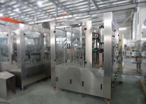 Sprankelende Frisdranken Bottelmachine, Kleine Sprankelende Drank het Vullen Machine leverancier
