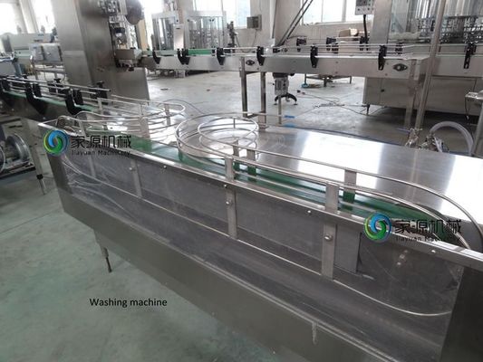 Automatische Flesje Vloeibare Drank het Vullen Machine, Vloeibare het Vullen van Monoblock Machine leverancier